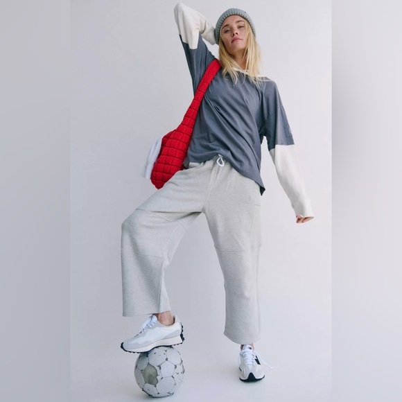 FP Movement by Free People Pants - NWT! FP Movement Women's Top Score
Barrel Pants!!